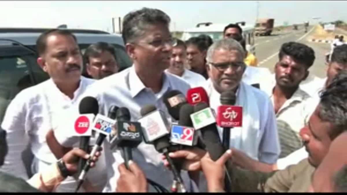 Minister Satish Jarkiholi spoke to the media.