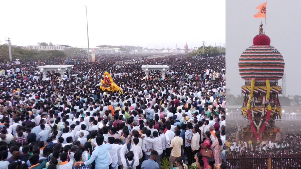 lakhs-of-devotees-attended-sri-gavisiddeshwara-maharathotsava-in-koppal