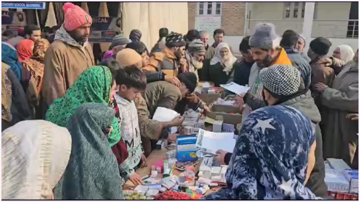 Etv Bharatfree-medical-camp-organised-by-faizan-e-awliya-trust