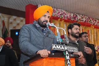 Navjot sidhu supporters Dharmpal Singh and Mahesh Inder Singh were expelled from the party.