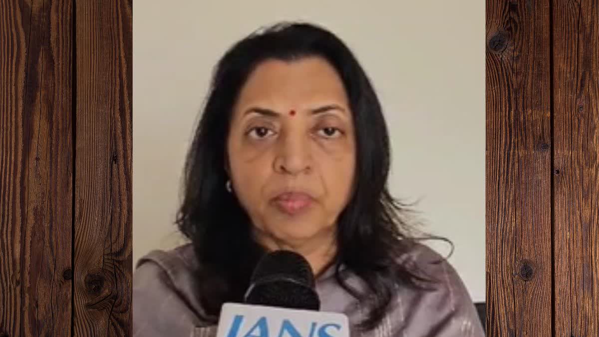 Shiv Sena Leader Manisha Kayande