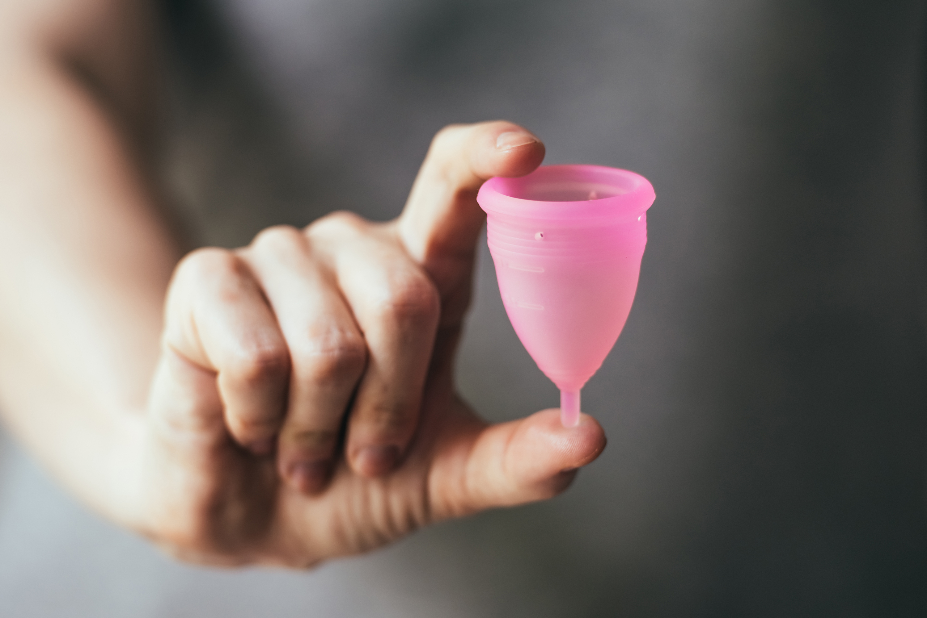 MENSTRAL CUP AND ITS USE  HEALTH BENEFITS OF MENSTRUAL CUP  മെന്‍സ്‌ട്രല്‍ കപ്പ്  മെന്‍സ്‌ട്രല്‍ കപ്പ് ഉപയോഗം