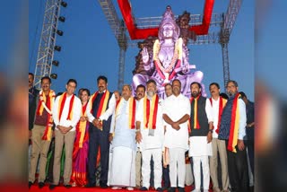 bhuvaneshwari-statue-unveiled-in-vidhana-soudha-premises