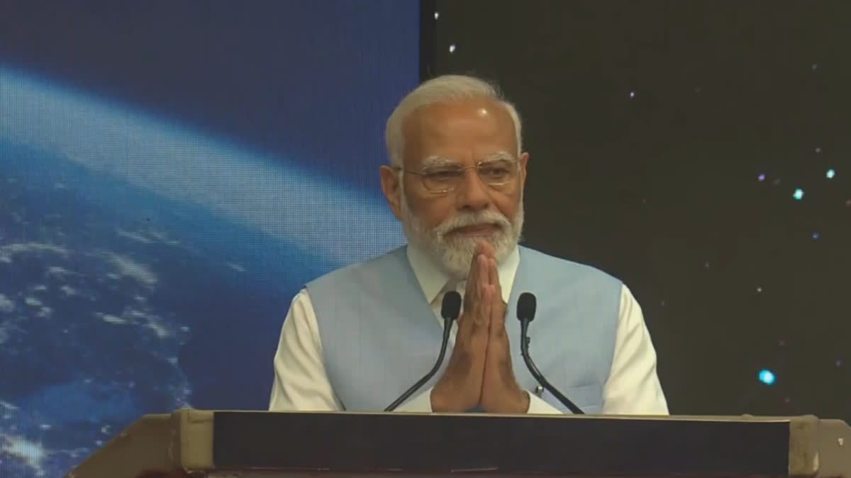 PM on Indian space station  Ganganyaan mission  ഗഗൻയാൻ ദൗത്യം  പ്രധാനമന്ത്രി  ഇന്ത്യയുടെ സ്വന്തം ബഹിരാകാശ നിലയം