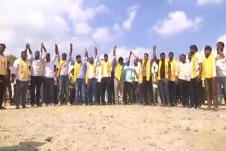 tdp_protest_at_sangam_water_barrage_in_nellore_district