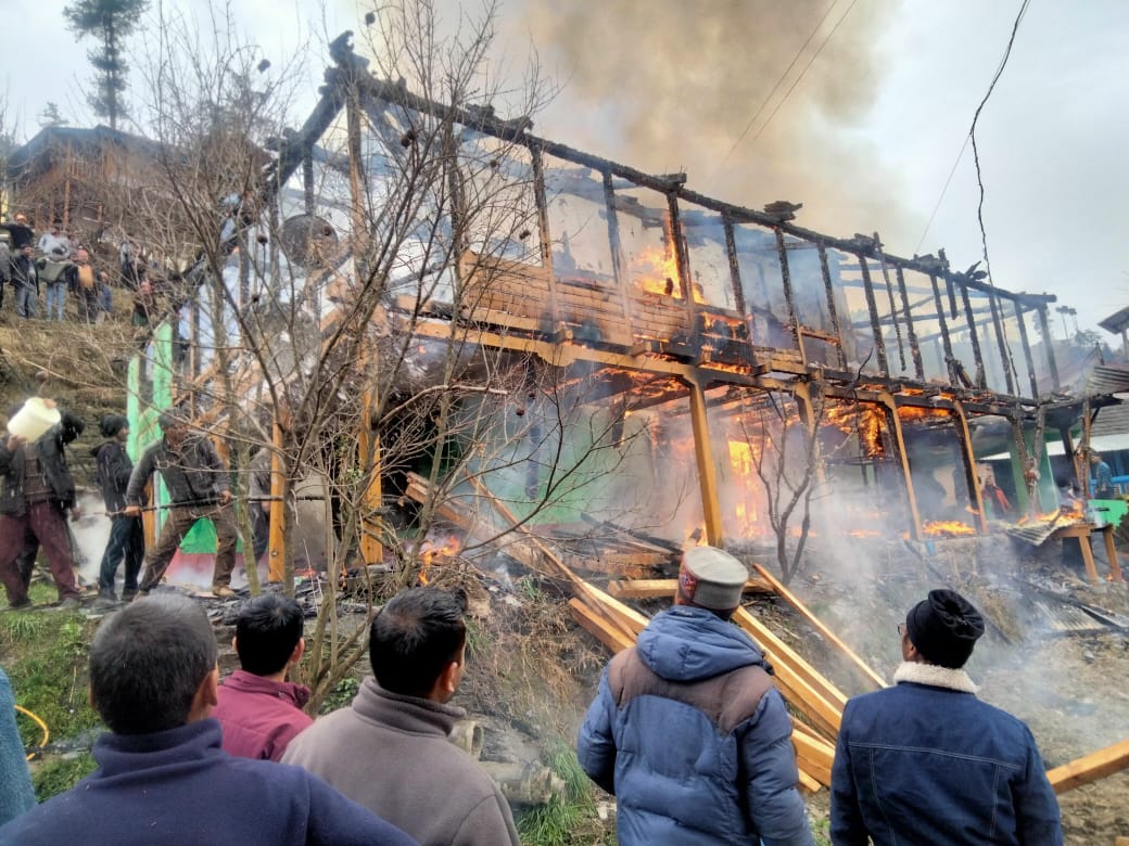 House burnt in Kullu