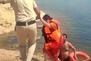 DEATH BY DROWNING IN THE RIVER  MAHARASHTRA CHANDRAPUR  DIFFERENT DEATH INCIDENTS  ಮಹಾರಾಷ್ಟ್ರಚಂದ್ರಾಪುರ