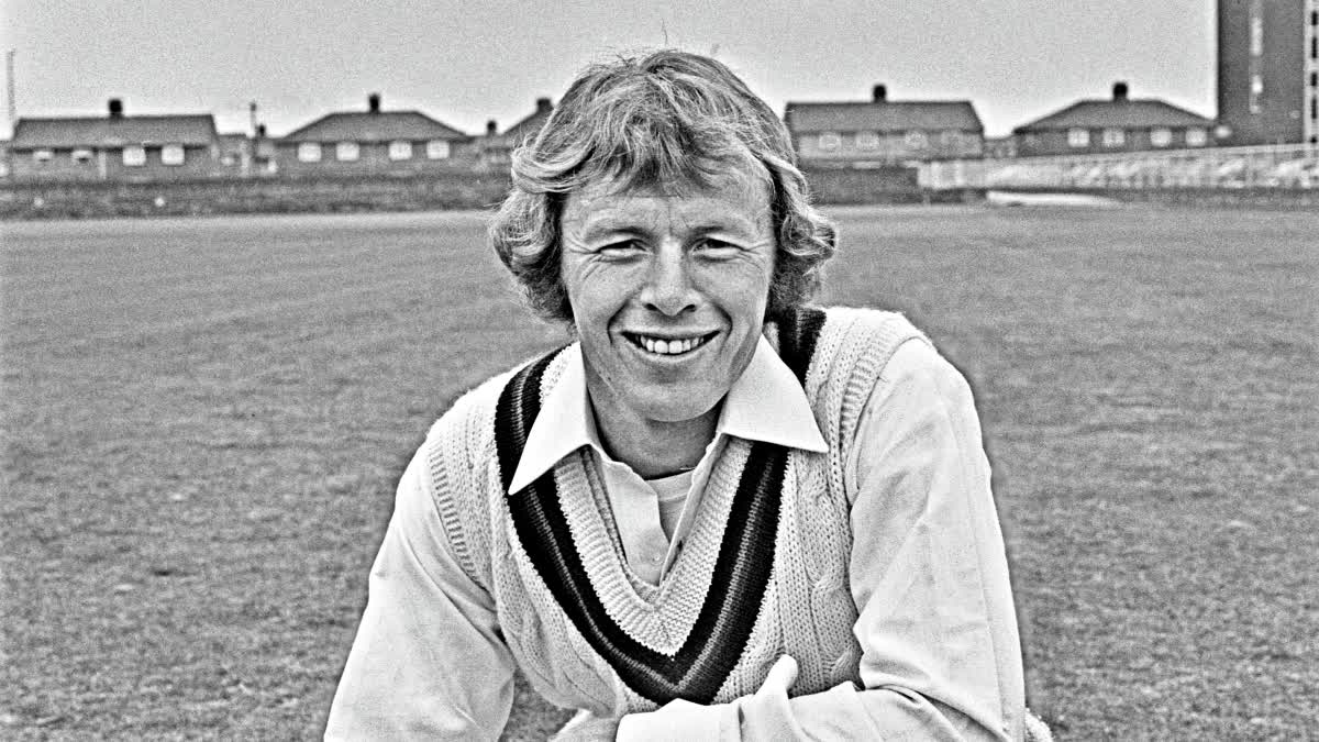 PETER LEVER DIES