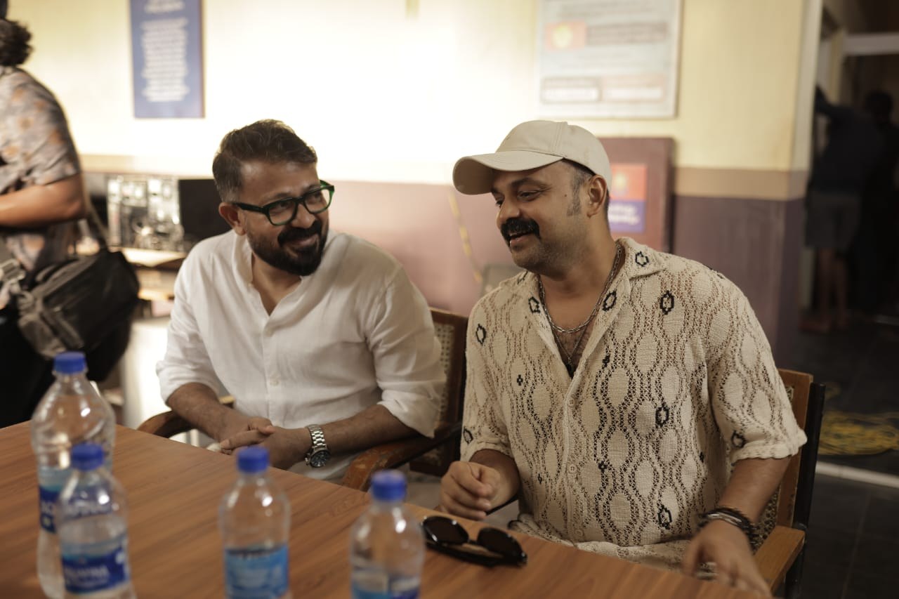 KUNCHACKO BOBAN WITH JITHU ASHAREF  JITHU ASHAREF MOVIES  MALAYALAM UPCOMING MOVIES  കുഞ്ചാക്കോ ബോബൻ സിനിമ