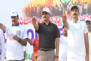 Mukesh_Kumar_Meena_Vote_Awareness_Program_at_Guntur