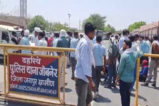 जोबनेर महला मेगा हाईवे पर हादसा