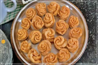 sweet_gulabi_puvvulu