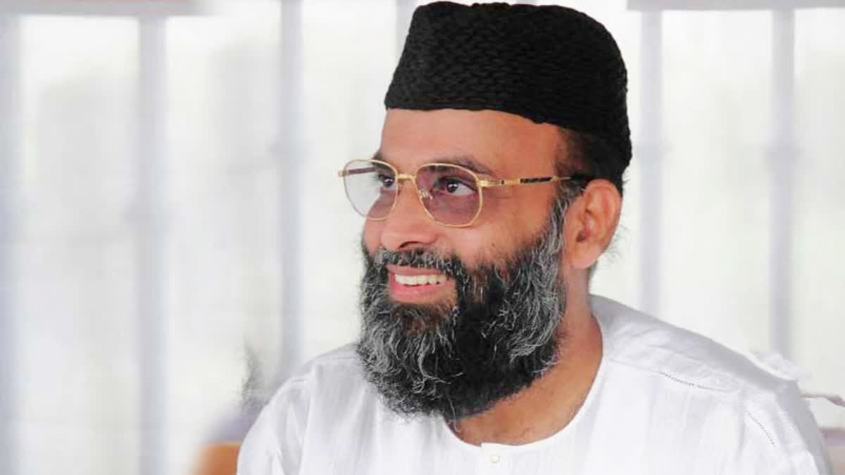 Abdul nazer mahdani  mahdani admitted to the hospital due to illness  Abdul nazer mahdani news  ಬೆಂಗಳೂರಿನಿಂದ ಕೊಚ್ಚಿಗೆ ತಲುಪಿದ ಕೂಡಲೇ ಮದನಿ  ಮದನಿ ಆಸ್ಪತ್ರೆಗೆ ದಾಖಲು  ಕರ್ನಾಟಕದಿಂದ ನಿನ್ನೆ ಪ್ರಯಾಣ  ಸರಣಿ ಬಾಂಬ್ ಸ್ಪೋಟದ ಪ್ರಮುಖ ರೂವಾರಿ  ಪೀಪಲ್ ಡೆಮಾಕ್ರಟಿಕ್ ಪಾರ್ಟಿ