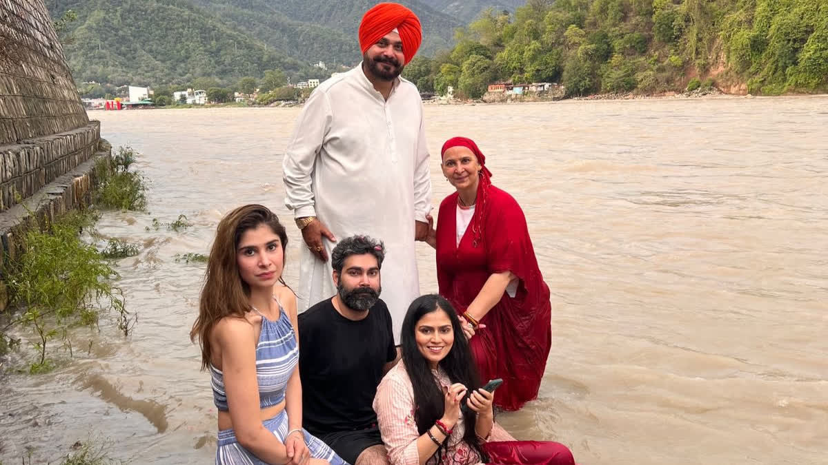 Navjot Sidhu Introduces His Would-Be Daughter-In-Law, son Karan Sidhu's marriage will happen soon