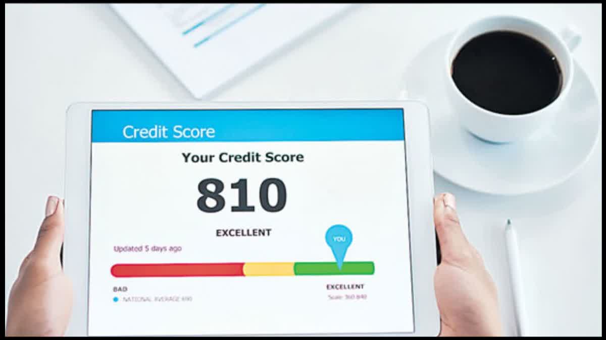 How to keep credit score above 800