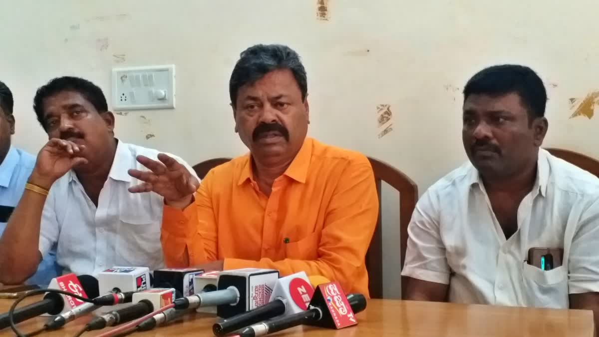 MLA MP Renukacharya spoke at the press conference. ​