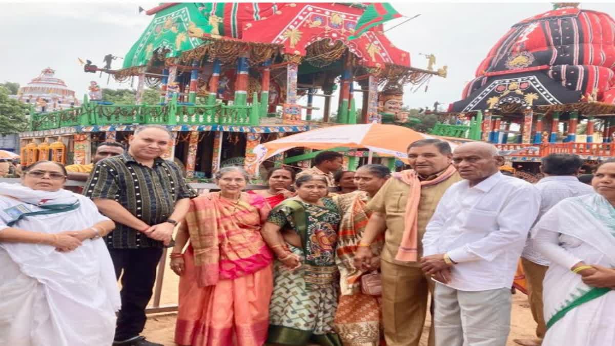 jashodaben visits puri