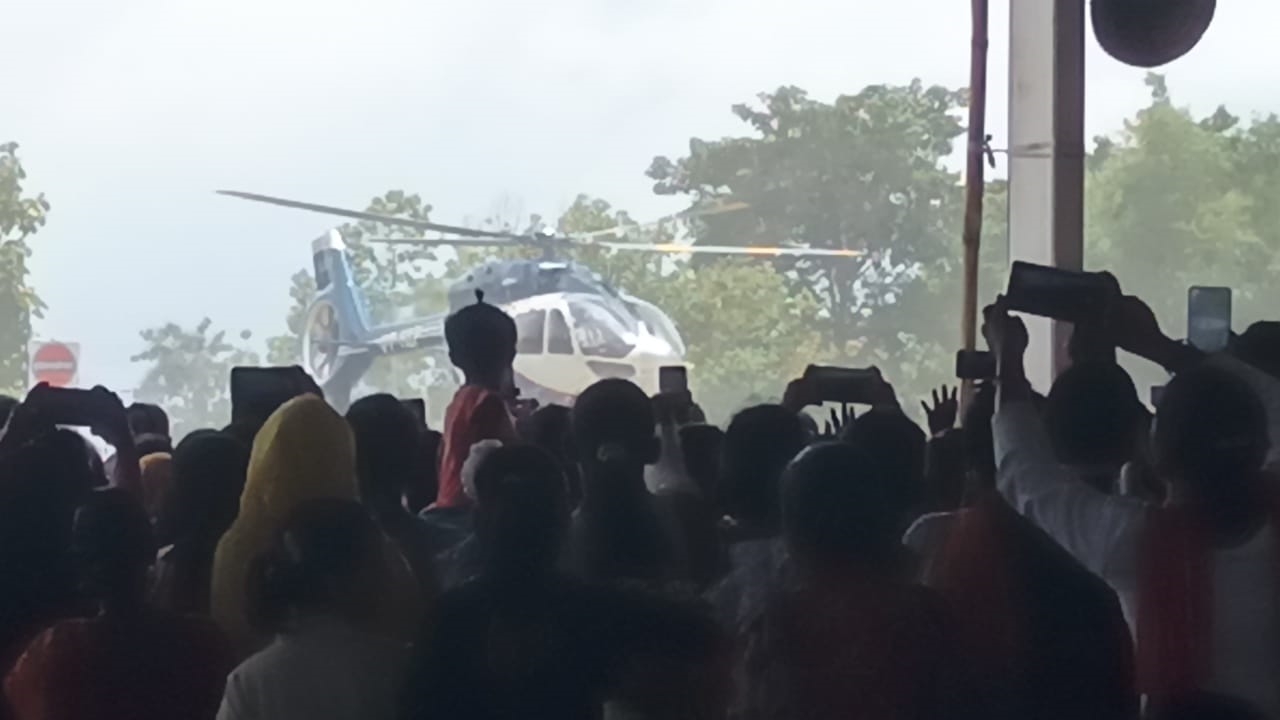 Mamata Banerjee helicopter