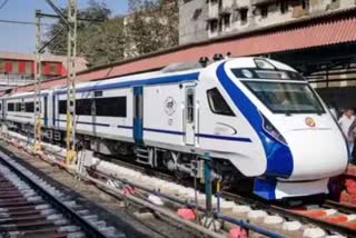 pm modi flag off vande bharat express