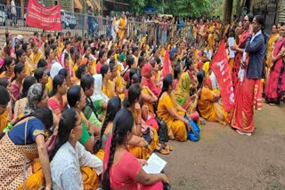 Anganwadi workers protest