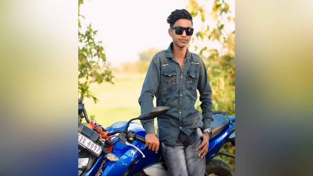 Student Death as he doesn't get costly mobile