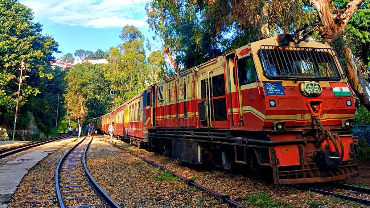 कालका-शिमला रेलवे ट्रैक पर ट्रेन की चपेट आने से व्यक्ति की हुई मौत