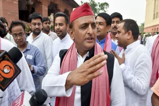 SP leader Akhilesh Yadav