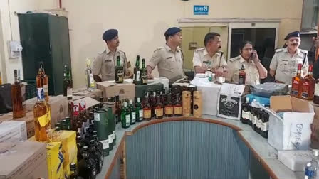 INDORE 11 LAKH WORTH LIQUOR SEIZED