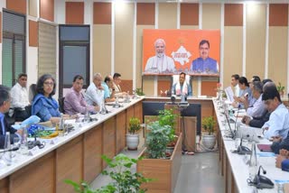 CM ने ली उच्चस्तरीय बैठक