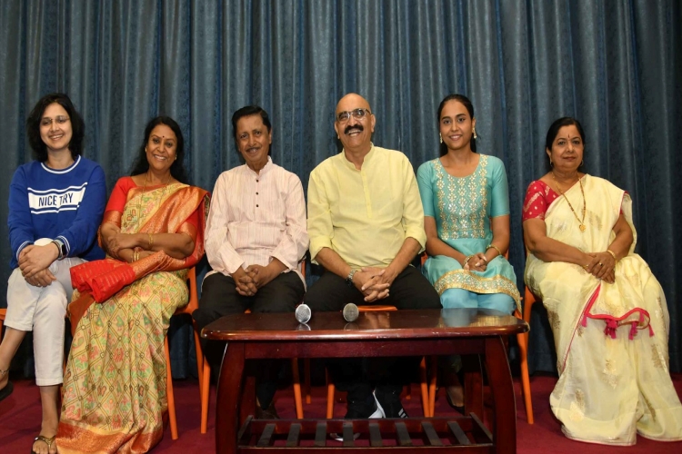 Bombat Bhojana program