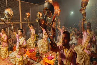 The renowned Ganga Aarti of Dashashwamedh Ghat was shifted to the rooftops of Ganga Seva Nidhi office after Ganga Ghat in Varanasi saw a steep increase in the water level which went upto 65.30 meters.