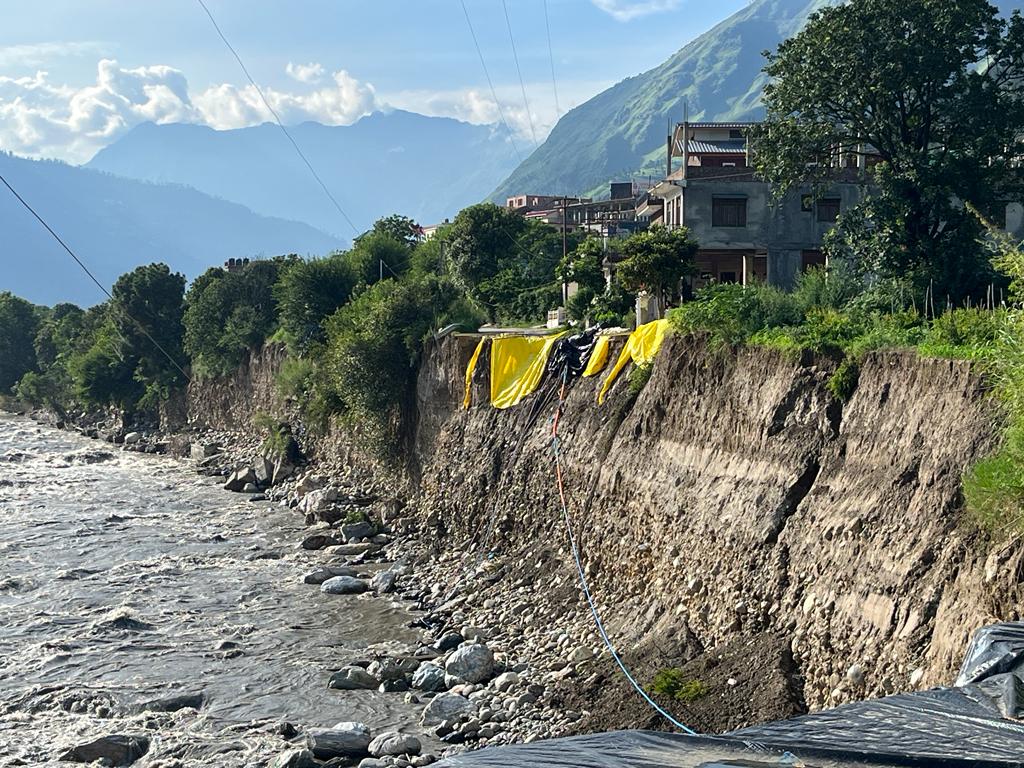 Road flowed into Beas River in Kullu.