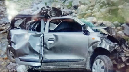 Jammu and Kashmir: Car falls into a ditch in Kokernag, 8 people died