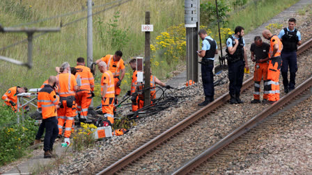 French security forces are hunting people behind arson attacks that hobbled the country's high-speed rail network hours before the Olympic Games opening ceremony, French authorities said.