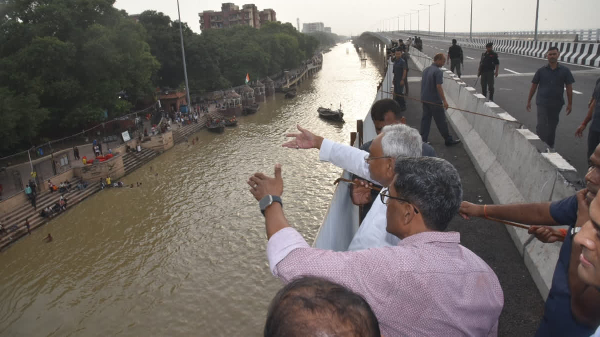 सीएम नीतीश ने सड़क मार्ग से गंगा घाटों का किया निरीक्षण