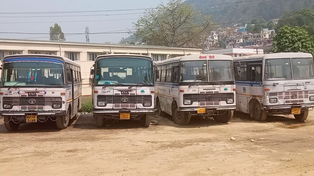 Volvo Bus from Rishikesh to Joshimath