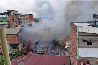 In a concerning development, a wave of tension has gripped Manipur's Imphal East district as several unidentified miscreants set ablaze five houses in New Lambulane on Sunday.
