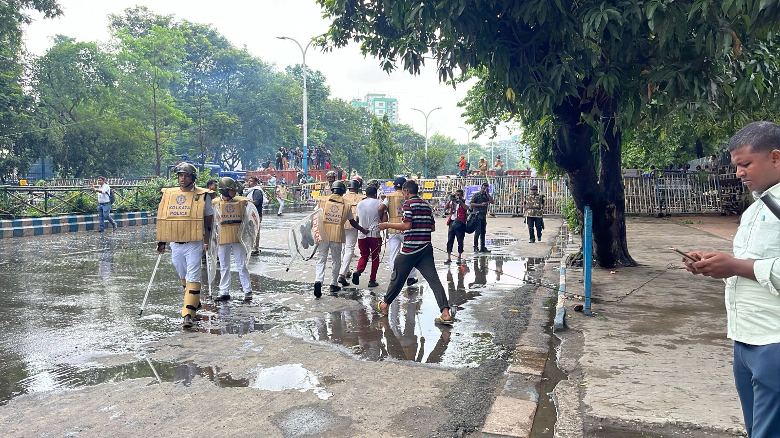 Violence in Student Nabanna Abhijan