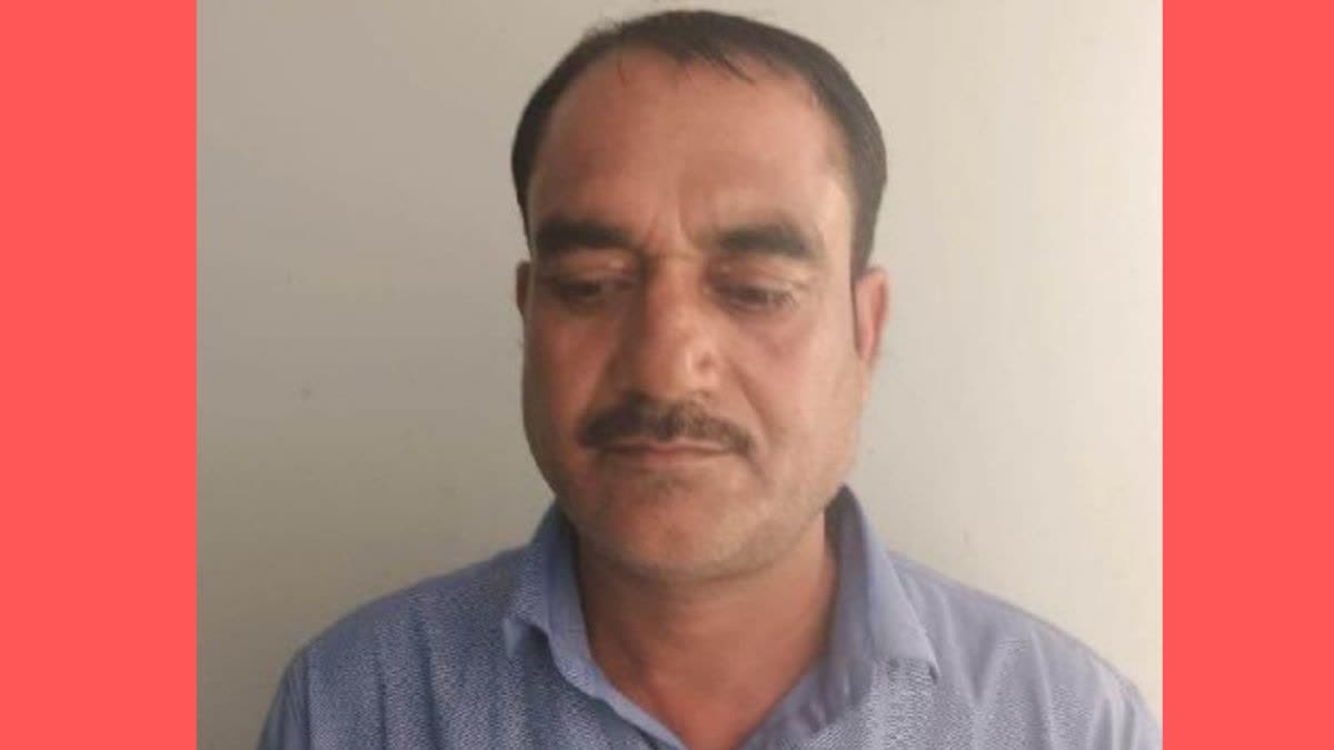 Jaipur Police caught the accused