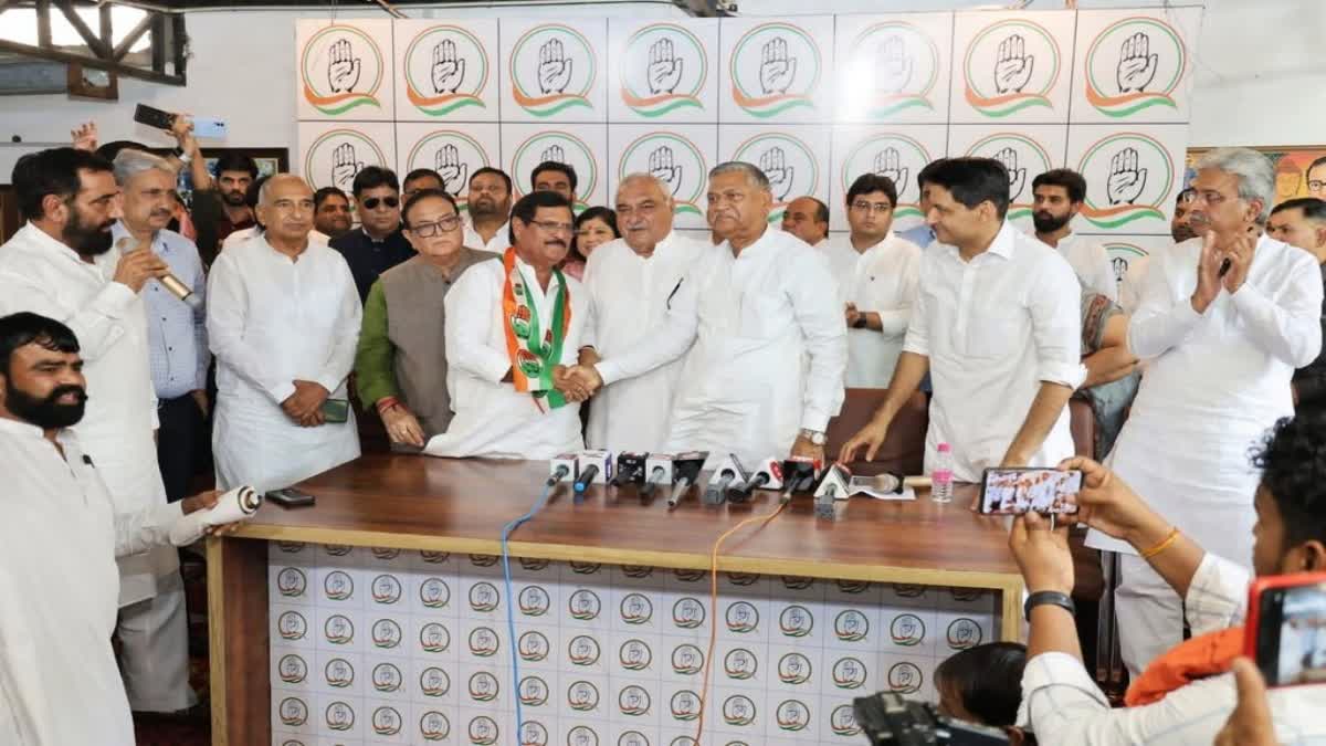 jagdish yadav joins congress