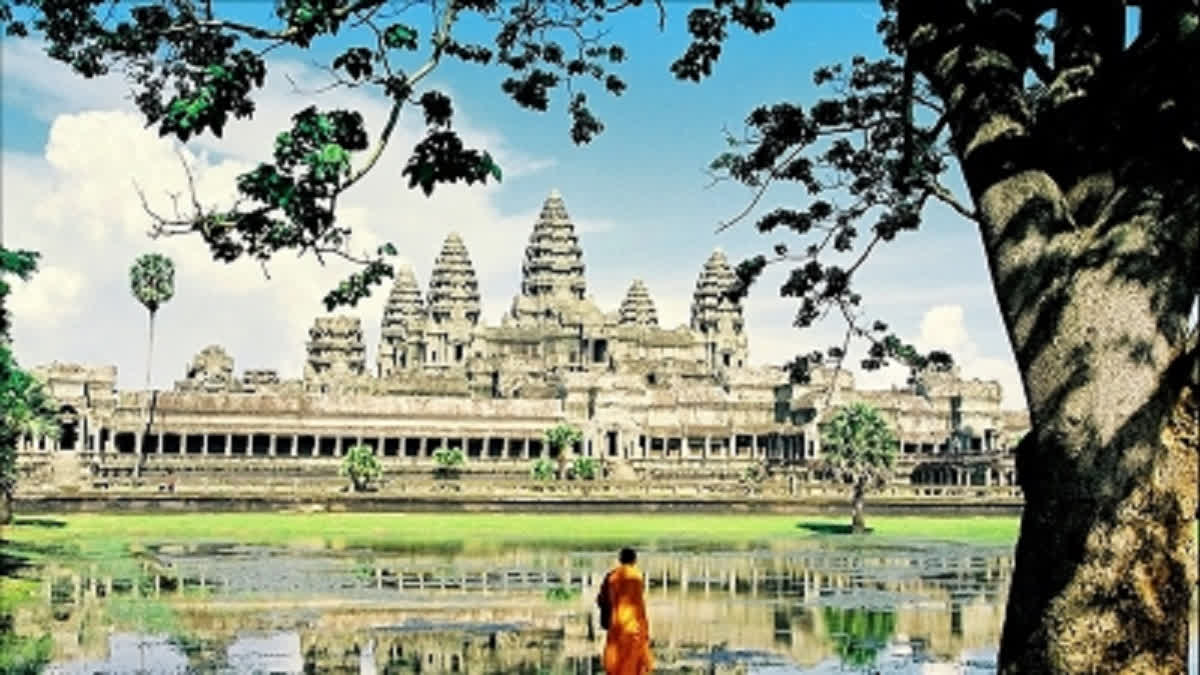 3.5 million int'l tourists visit Cambodia this year