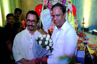 Ganesh Chaturthi 2023: Aamir Khan celebrates festival at Mumbai BJP president Ashish Shelar's residence