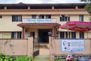 no-one-doctor-available-in-kalasa-government-hospital