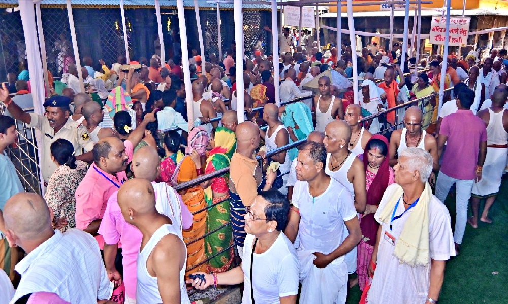 Eleventh day of Pitru Paksha Mela