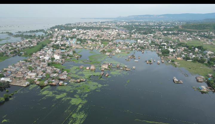 ganga-river-high-level-flood-school-wall-collapse-sahibganj