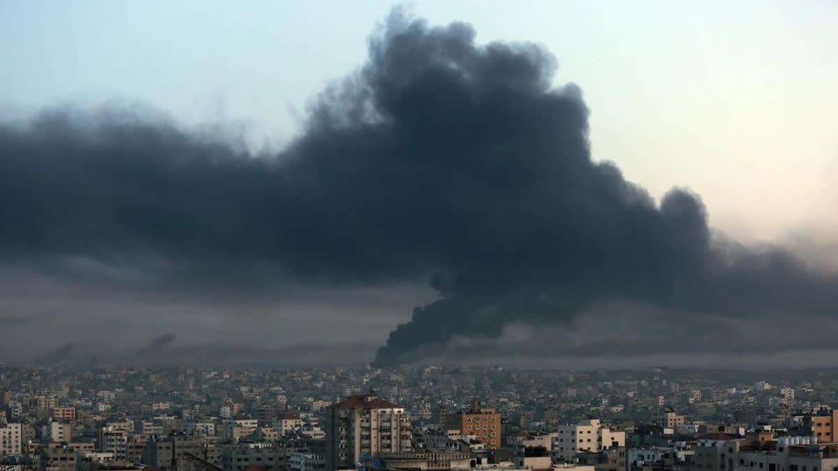 Israel strikes outskirts of Gaza City during second ground raid in as many days