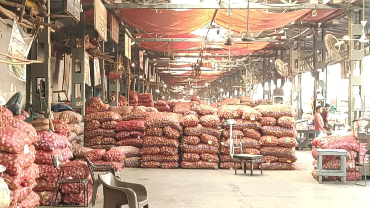 श्री दूधेश्वरनाथ महादेव मठ मंदिर