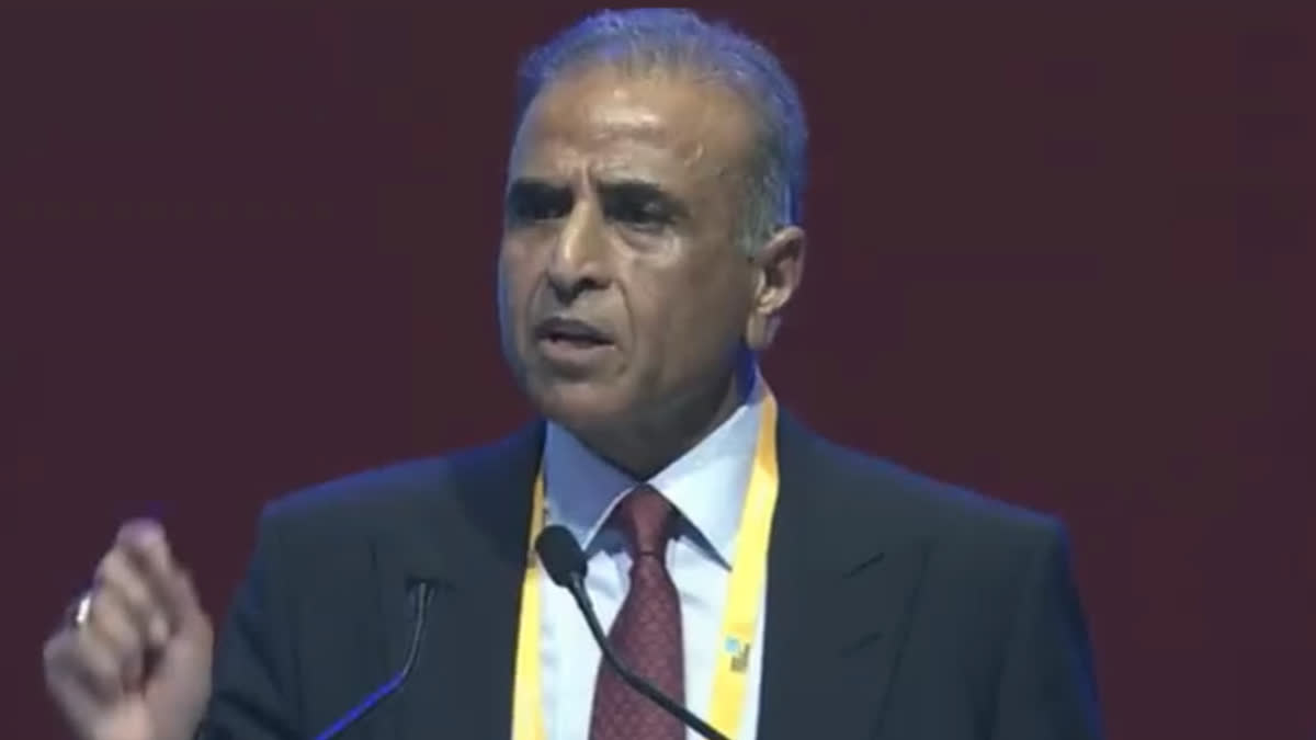 INDIA MOBILE CONGRESS 2023 ONEWEB SATELLITE READY TO CONNECT ALL PARTS OF COUNTRY SAYS SUNIL MITTAL