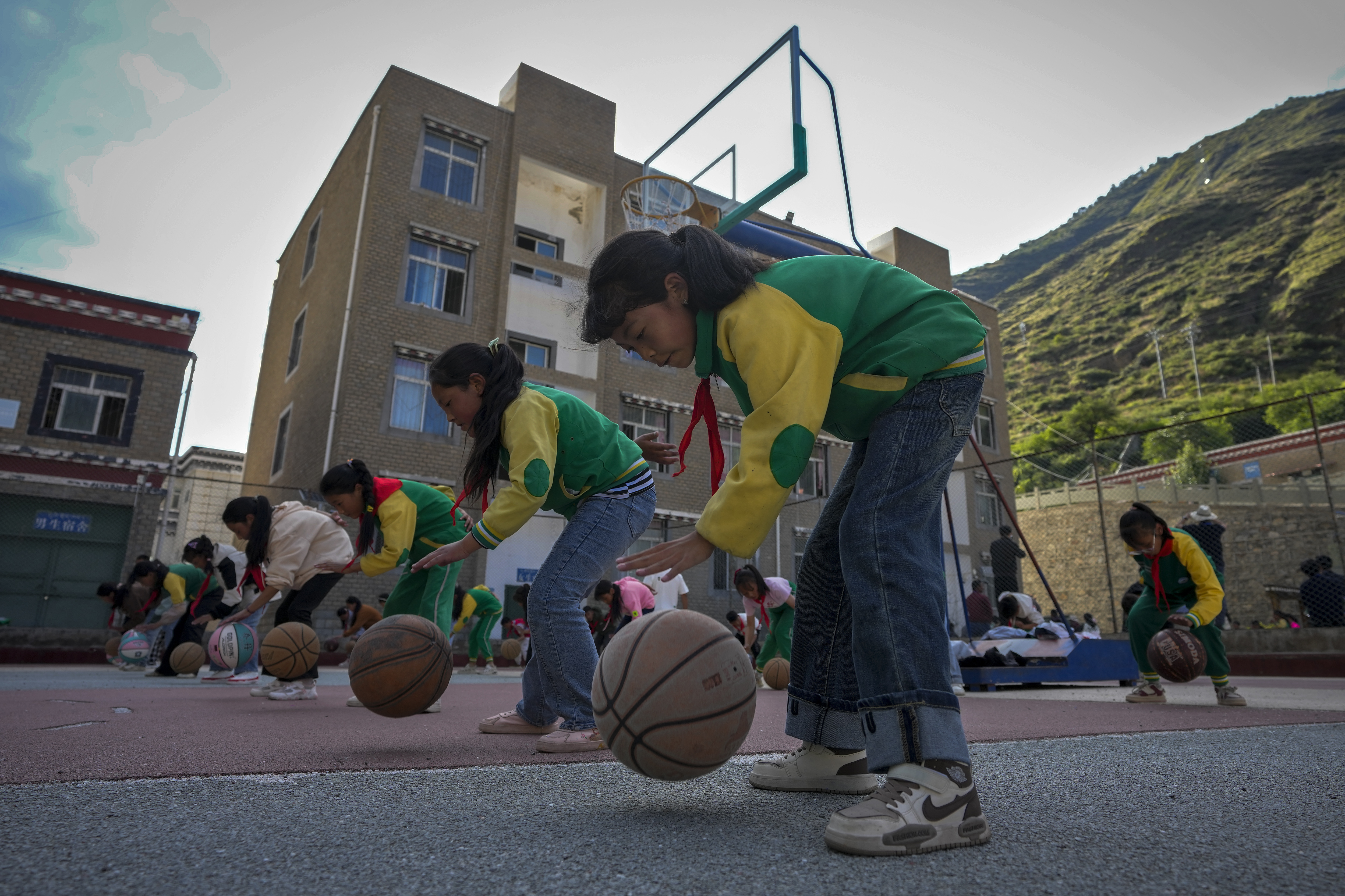 The Shangri-La Key Boarding School offering bilingual education in Chinese-style is seen as a forced assimilation by Tibetan. U.N. human rights experts and representatives from the U.S. and a handful of other Western governments have condemned the system. Human rights campaigns focusing on China's actions in Hong Kong and against the Uyghurs in northwest China's Xinjiang region have hogged the limelight in recent years, but the boarding school issue has helped nudge Tibet back onto the periphery of the international consciousness.