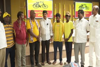 Kollu_Ravindra_Visited_the_TDP_Workers